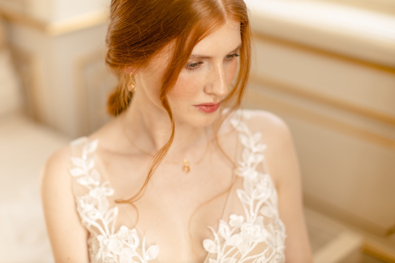 Getting Ready für Hochzeit im Schloss Friedrichsfelde Berlin