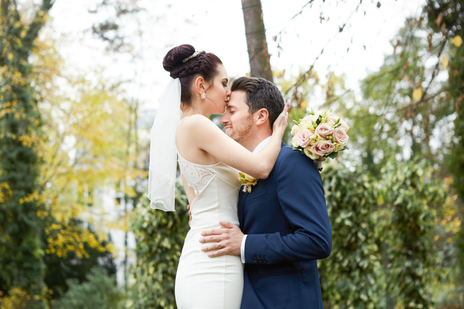 Stefanie Lange Hochzeitsfotografie: Paarfoto der Hochzeit von Sophia & Jeremy im Patrick Hellmann Schlosshotel Berlin 2016